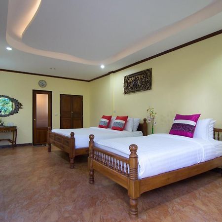 Ban Huai Yai Bueng Bua Thong Resort מראה חיצוני תמונה
