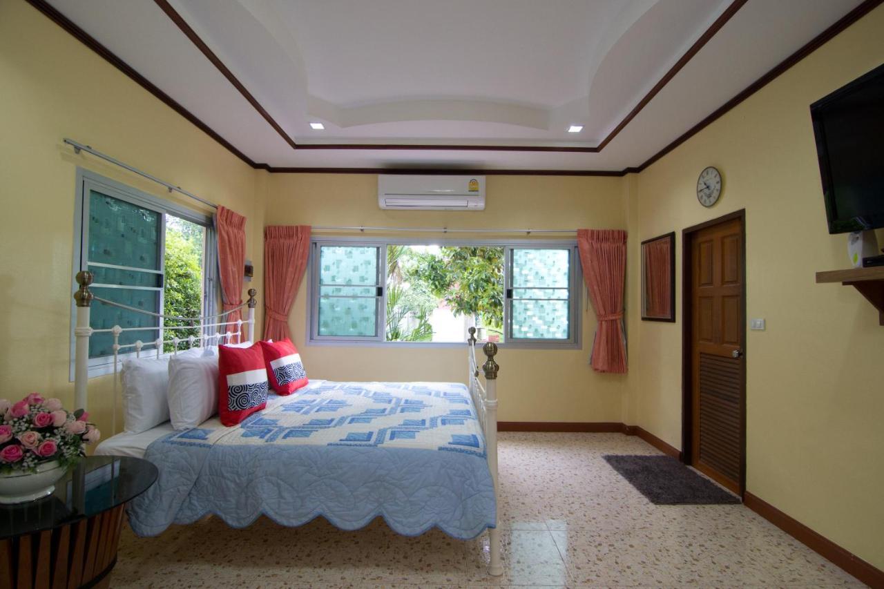 Ban Huai Yai Bueng Bua Thong Resort מראה חיצוני תמונה