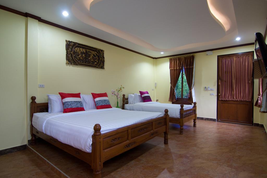Ban Huai Yai Bueng Bua Thong Resort חדר תמונה