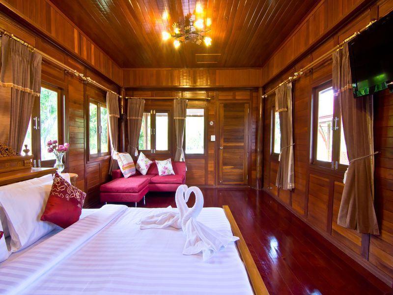 Ban Huai Yai Bueng Bua Thong Resort מראה חיצוני תמונה