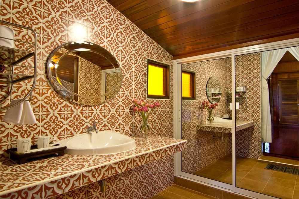 Ban Huai Yai Bueng Bua Thong Resort מראה חיצוני תמונה